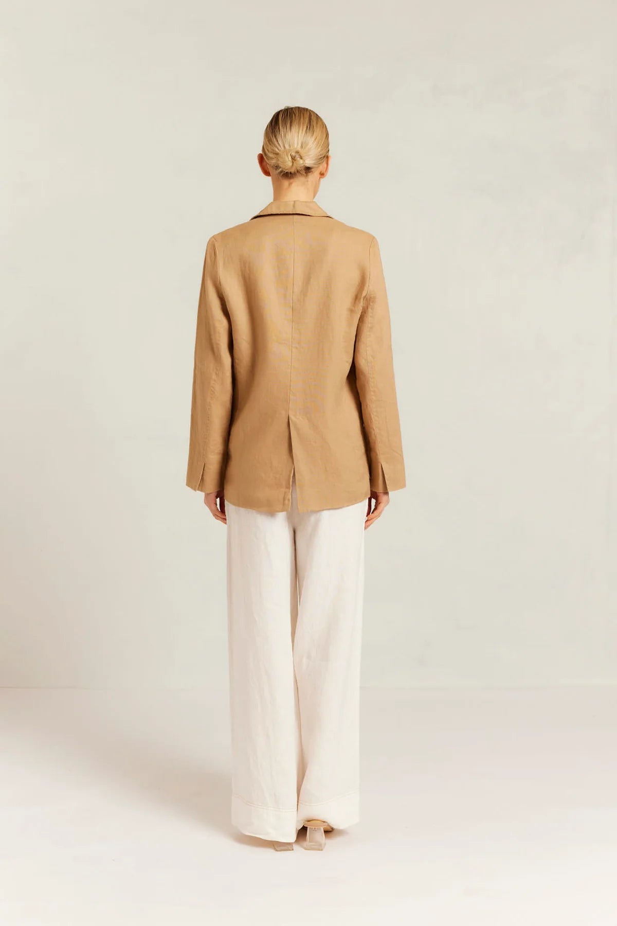 Alessandra Devon Blazer - Latte