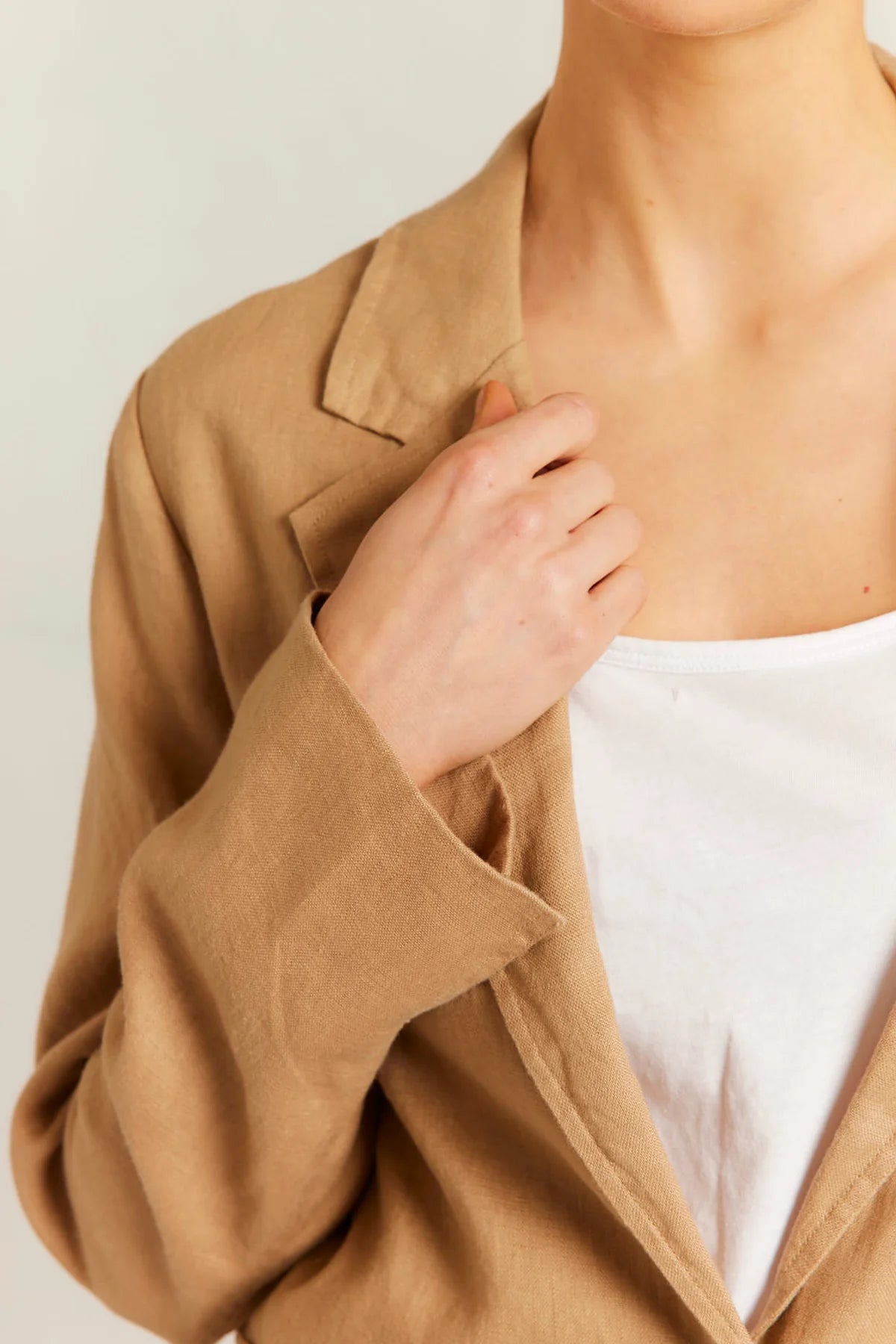 Alessandra Devon Blazer - Latte