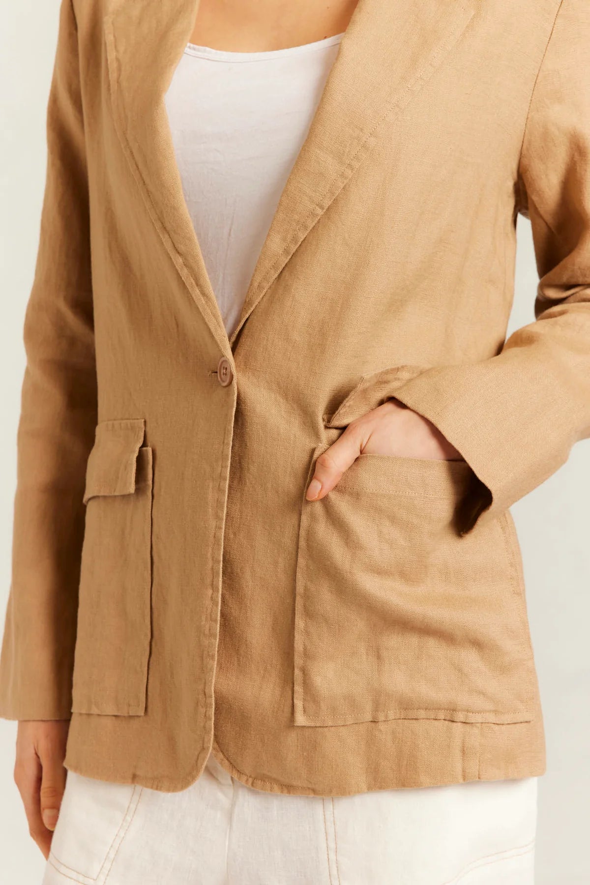 Alessandra Devon Blazer - Latte