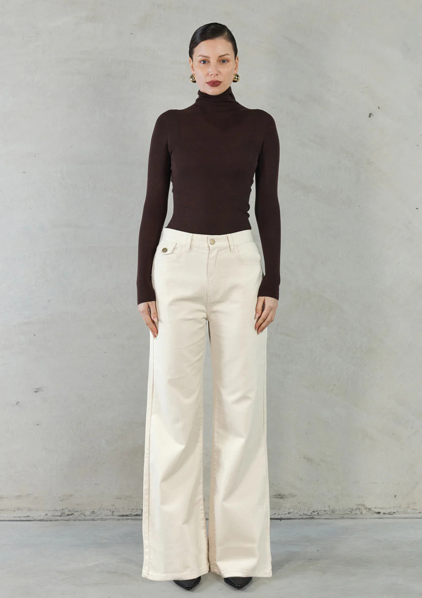 Sofia Irina - Isla Top - Chocolate Brown