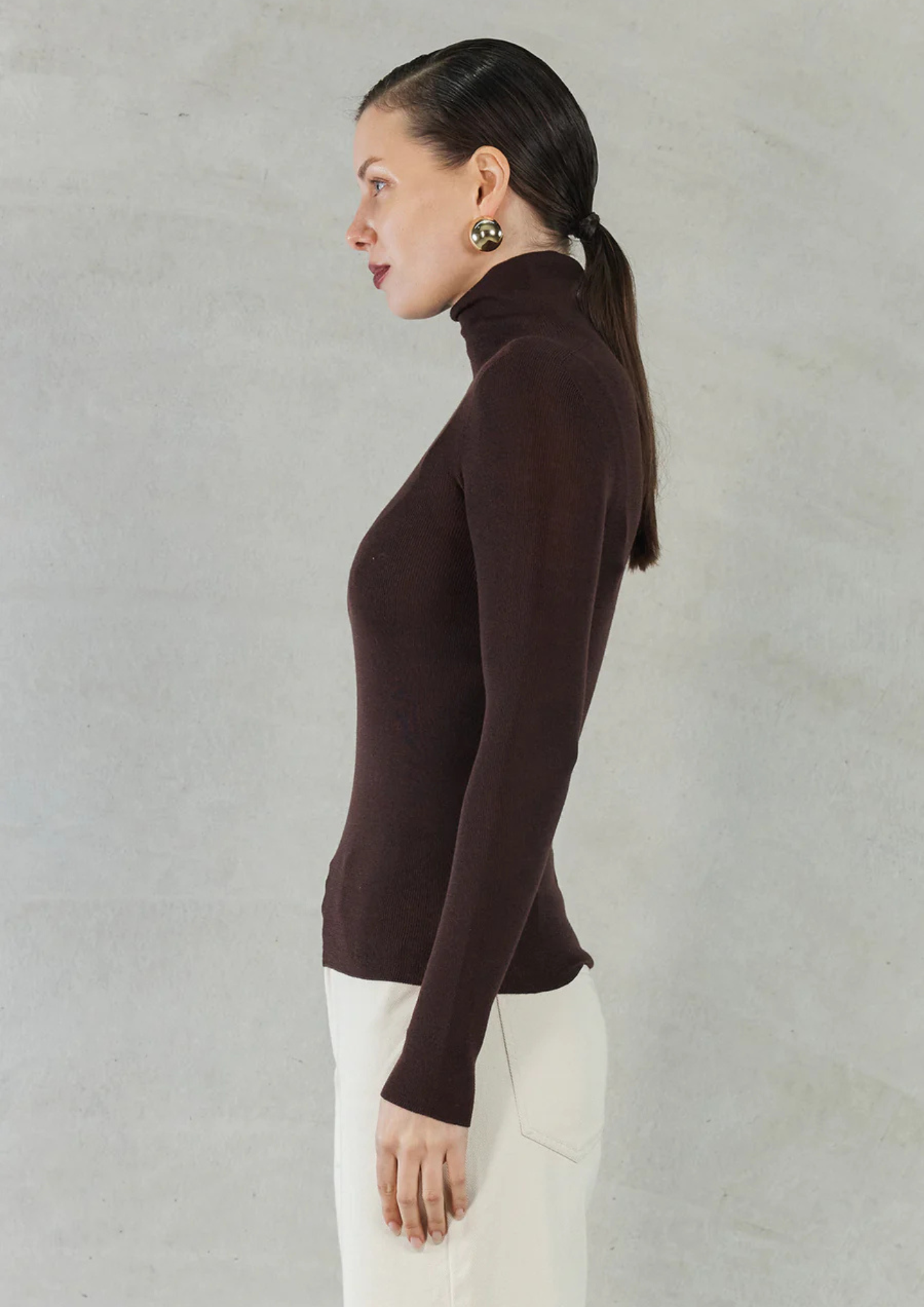 Sofia Irina - Isla Top - Chocolate Brown
