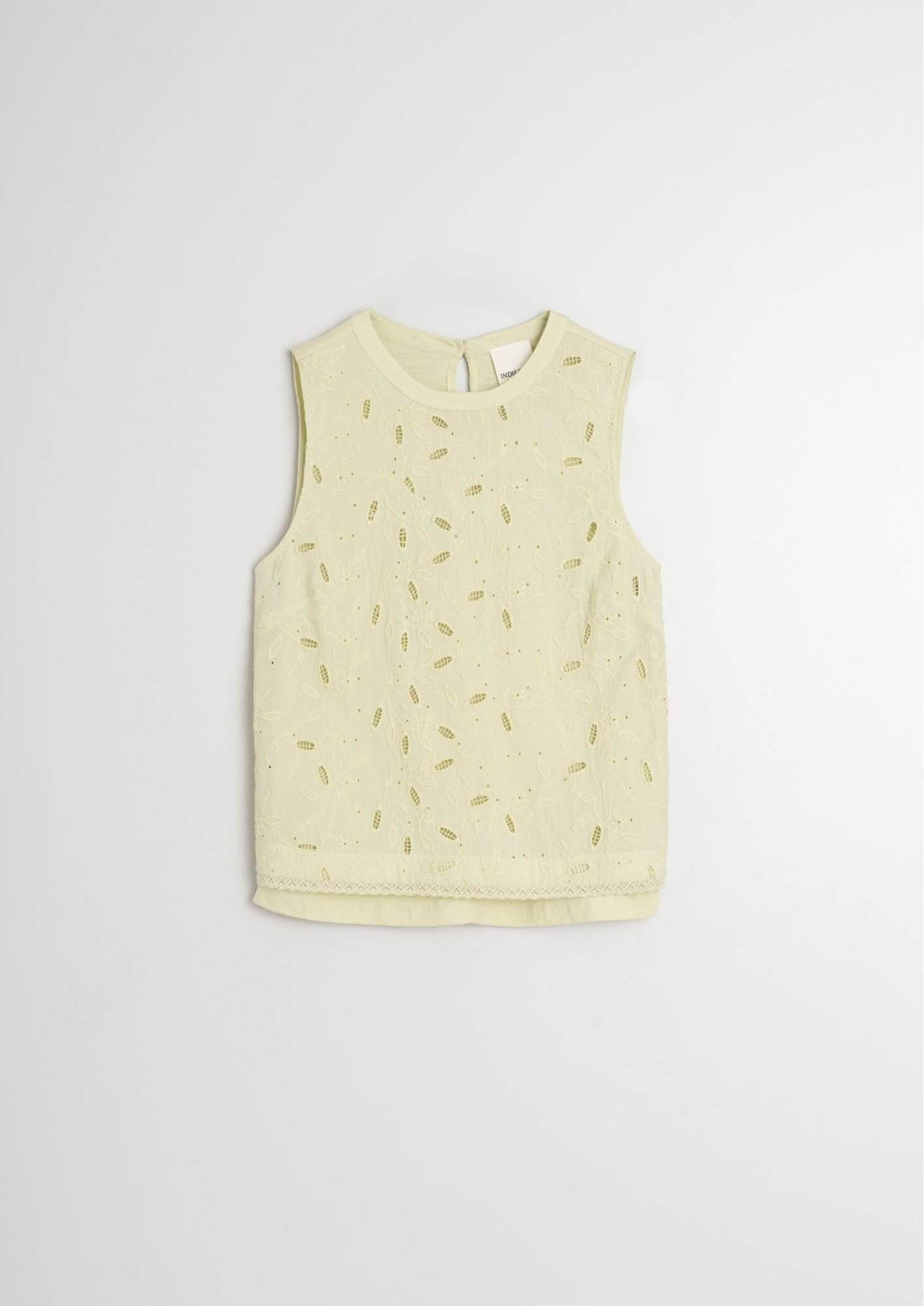 Indi & Cold Aloe Lace Combined T-Shirt