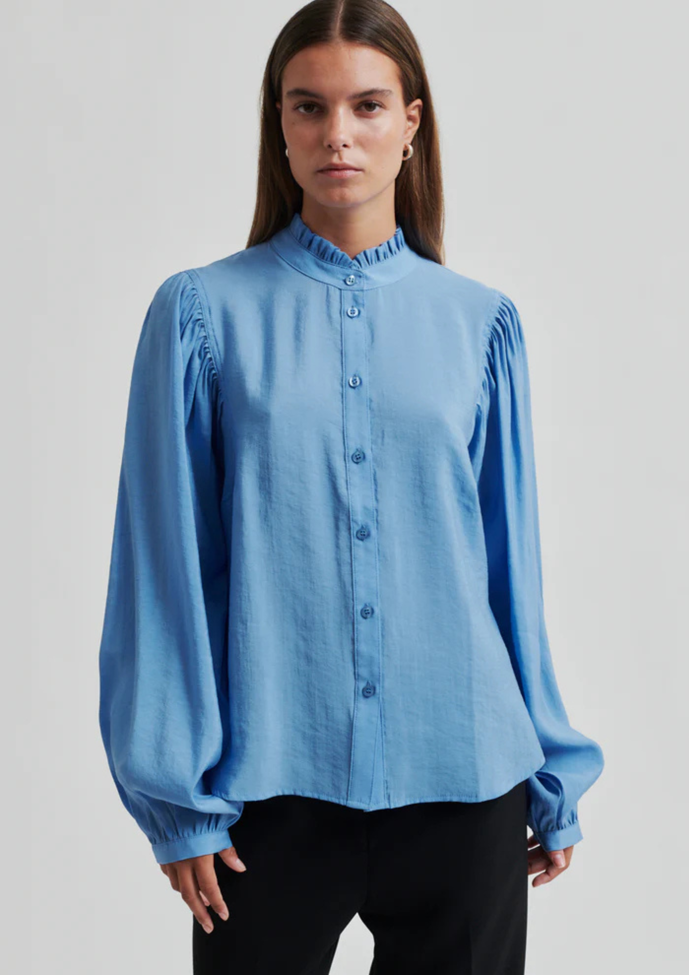 Second Female Emilia Shirt - Marina