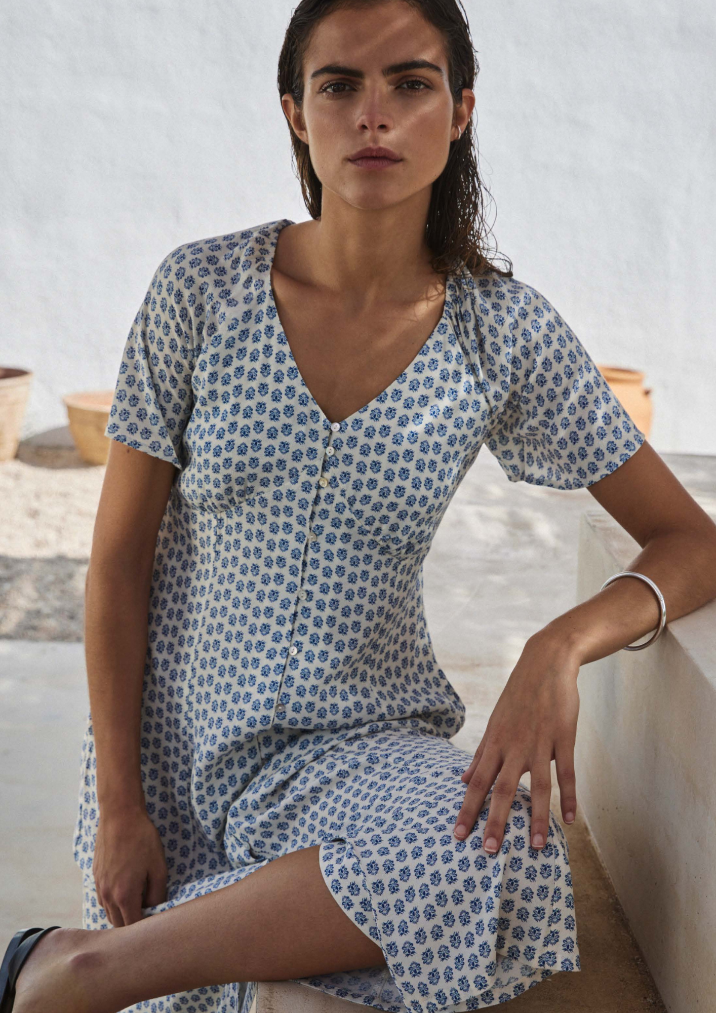 Yerse - Midi Creppe Dress - Navy Flowers