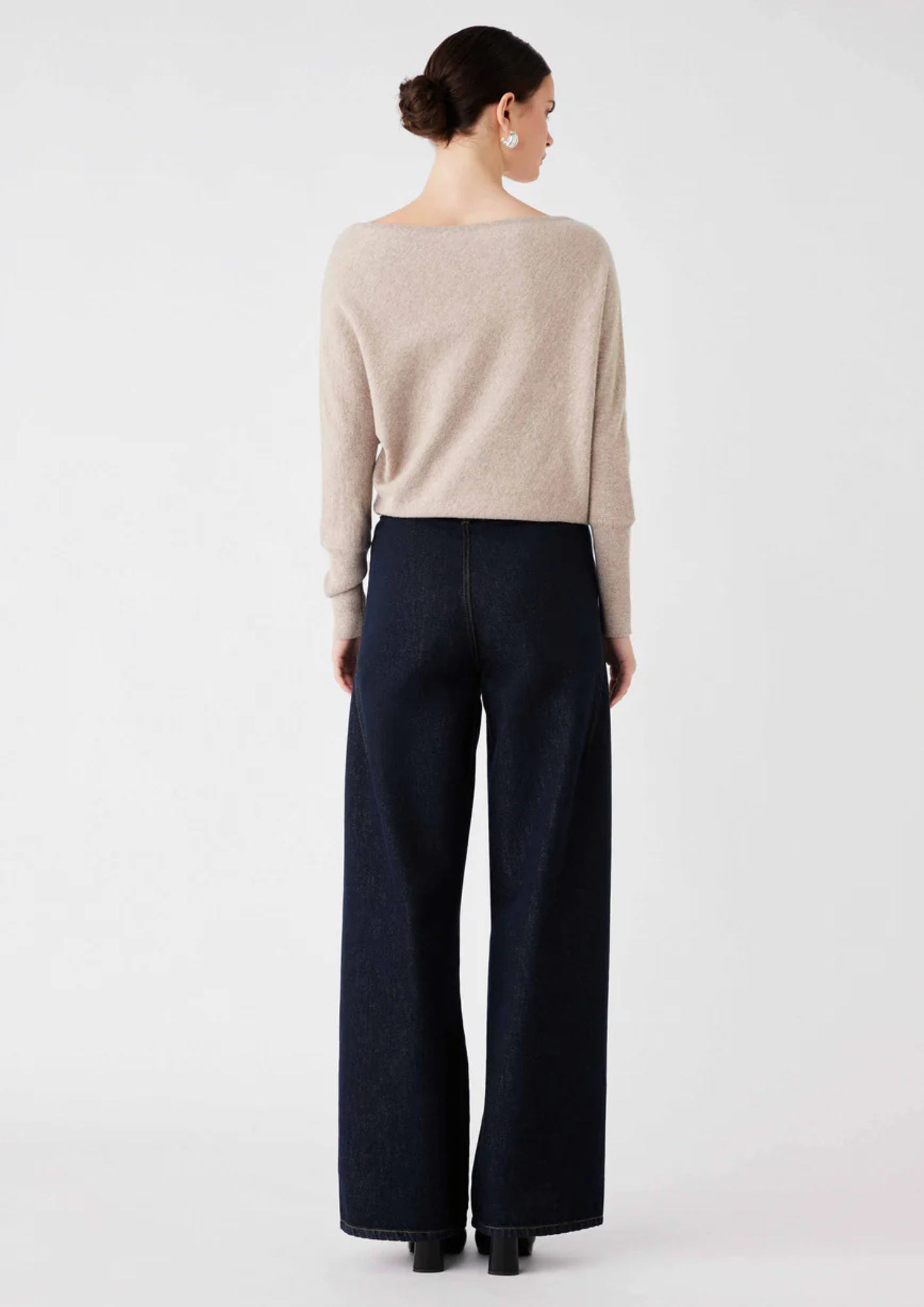 Esmaee - Aroma Sweater - Natural