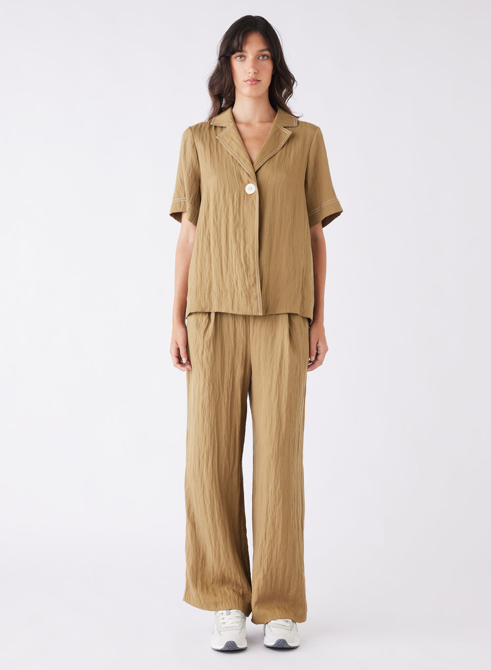 Esmaee Rebound Shirt Olive