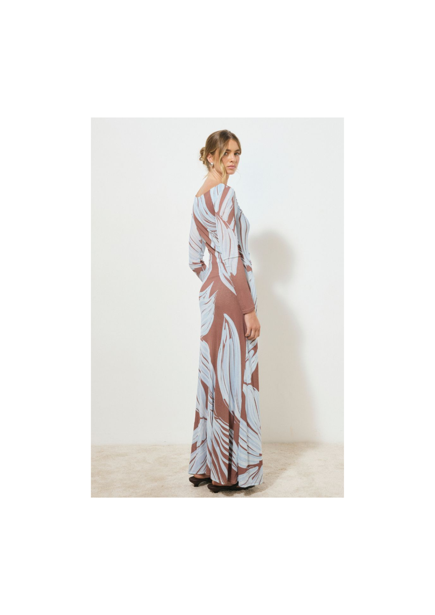 MON RENN Heirloom Floral Sleeved Dress