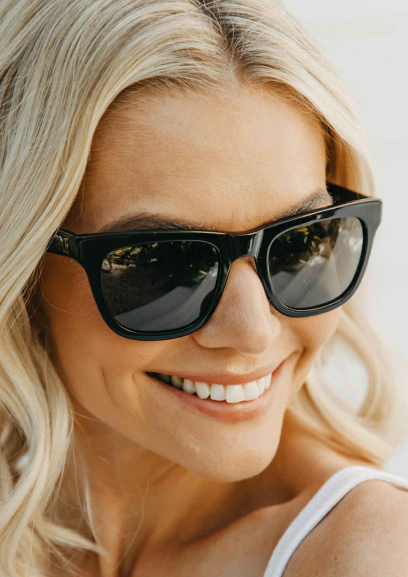 Life Less Common - Venice Black Sunglasses