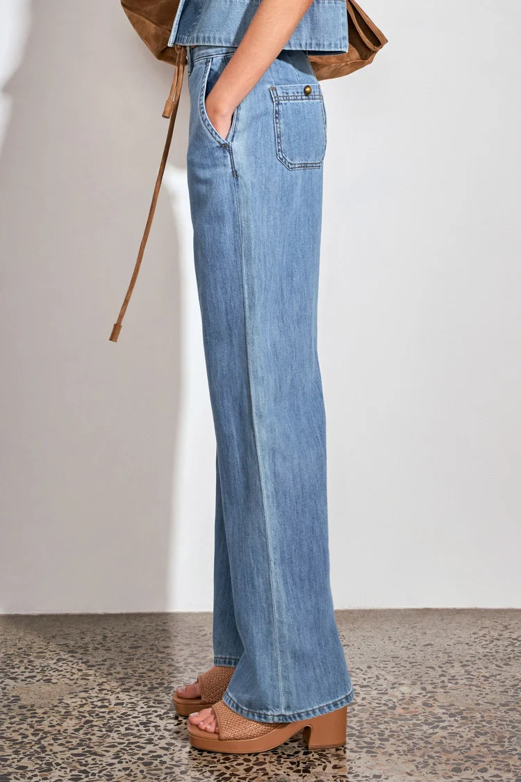 Zoe Kratzmann Flint Jean