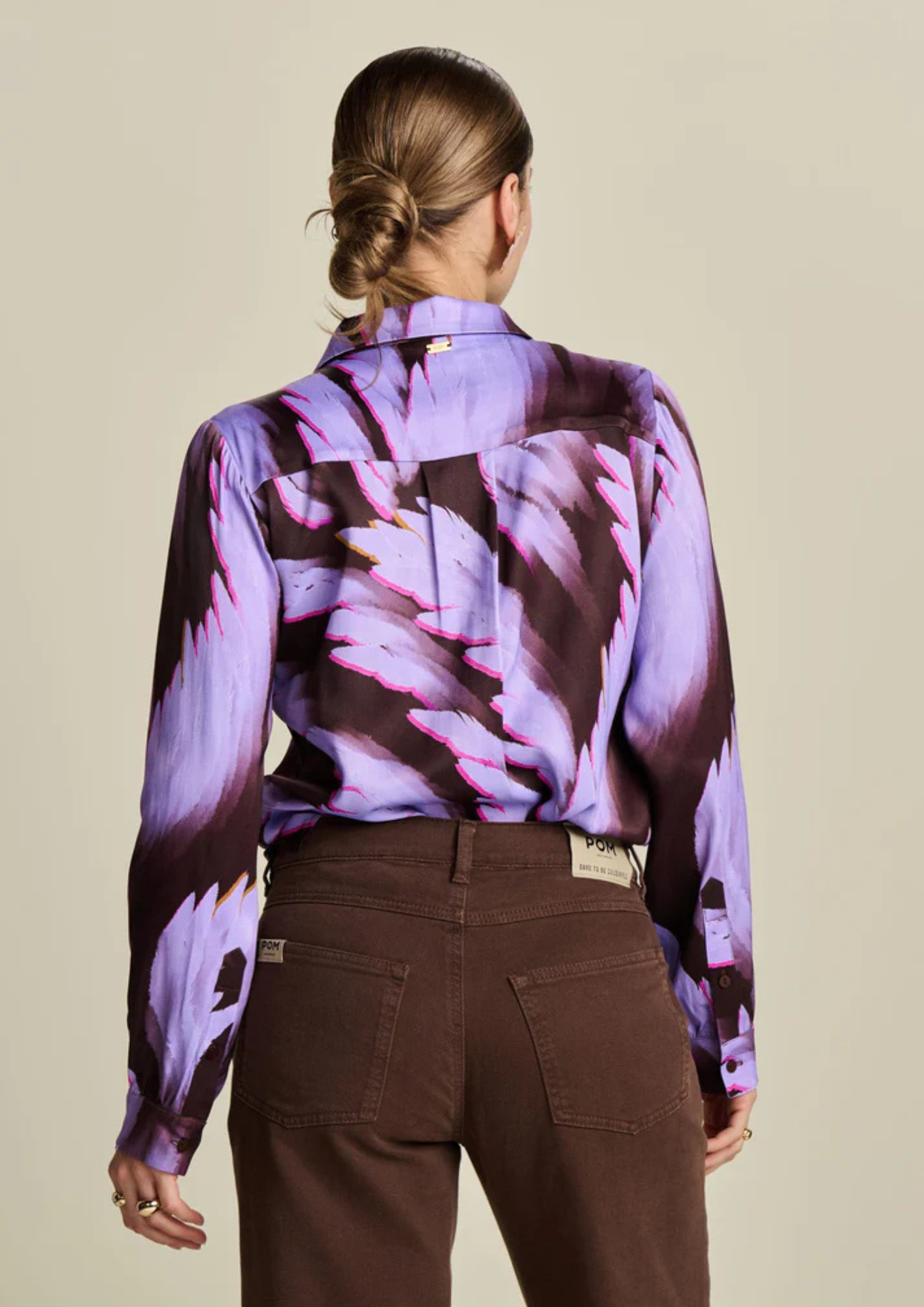 POM Blouse - Mila Satin Feathers Brown