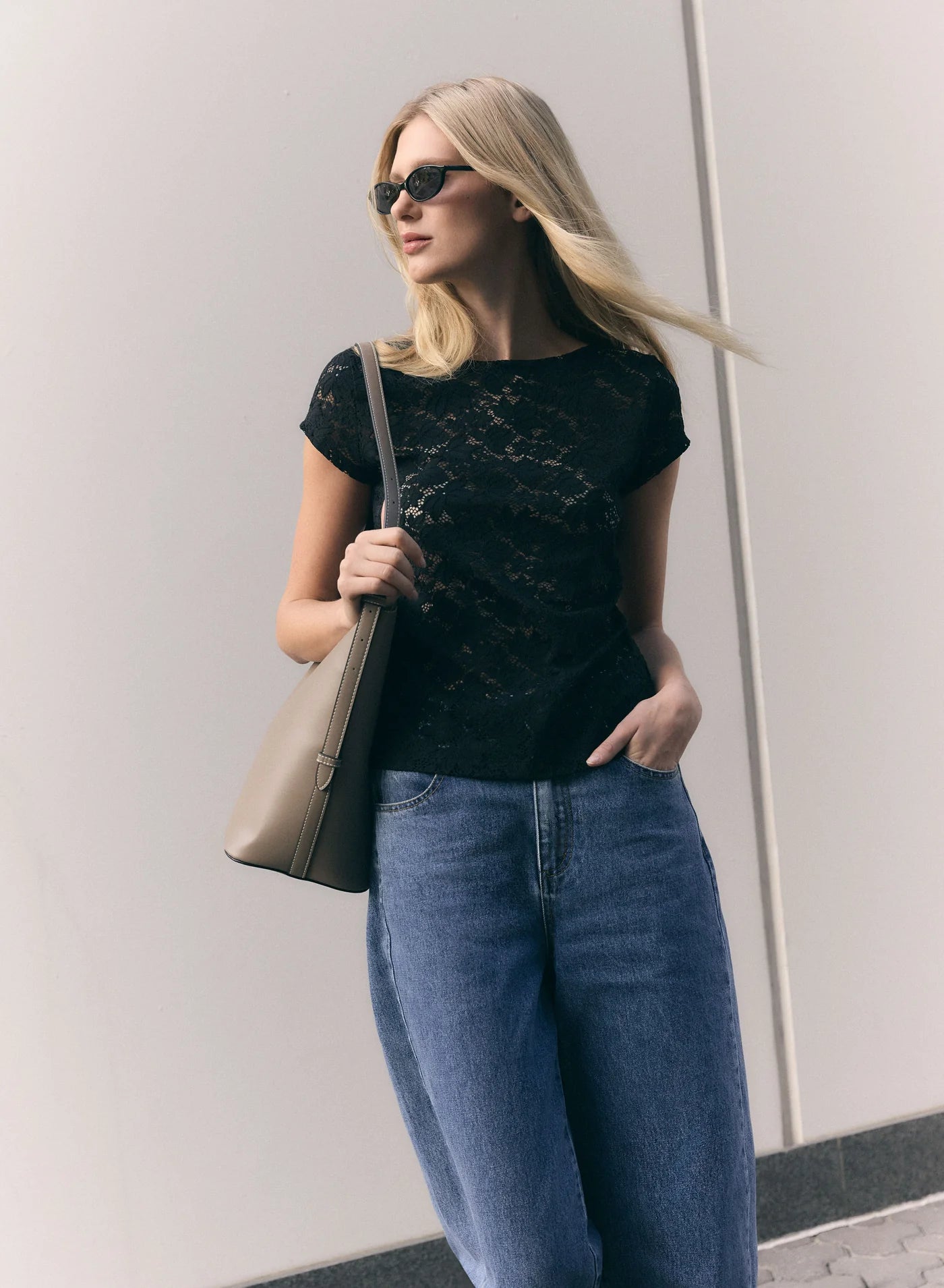 ESMAEE Reunion Lace Top Black