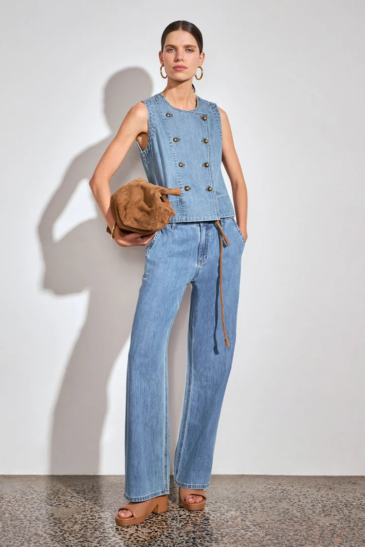 Zoe Kratzmann Flint Jean