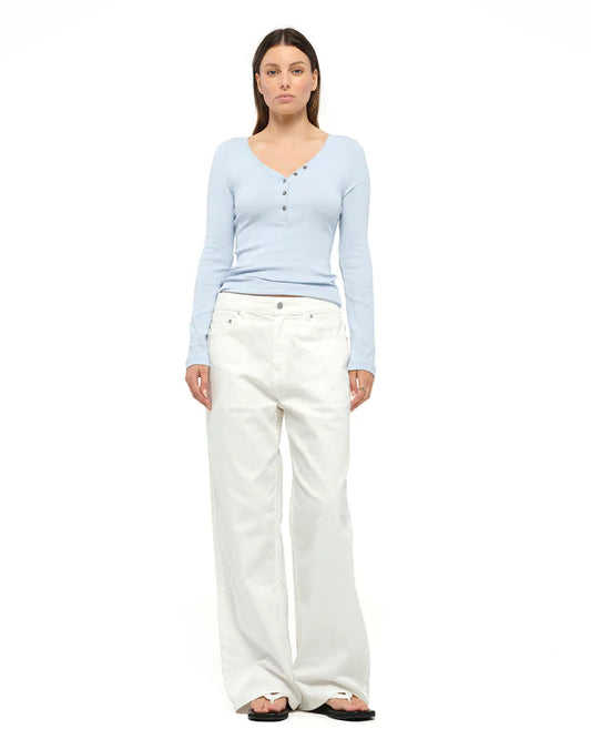 JACKANDMOOKI Harlow Henley - Baby Blue