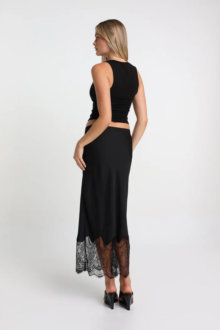 Madison Luella Black lace Skirt