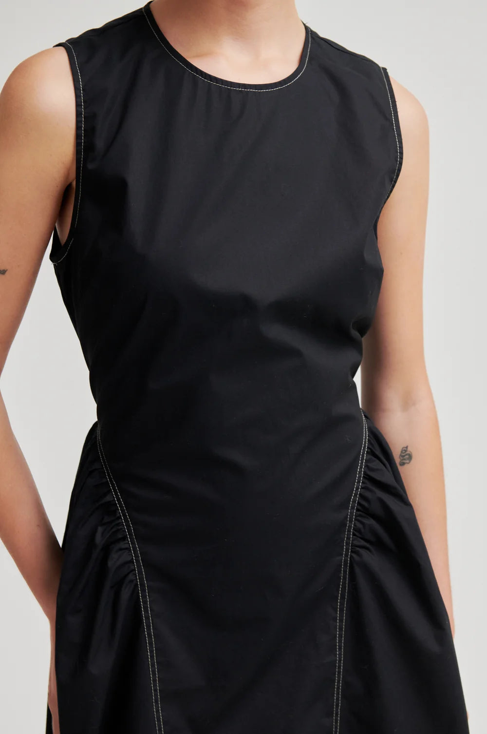 Second Female Larkini Sculptured Dress Black