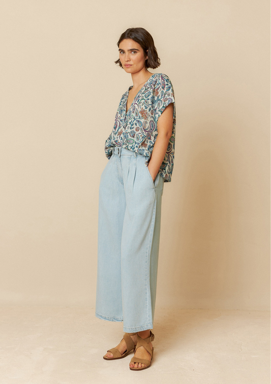 Indi & Cold Paisley Crop Multicolour 100% Organic Cotton Woven Shirt