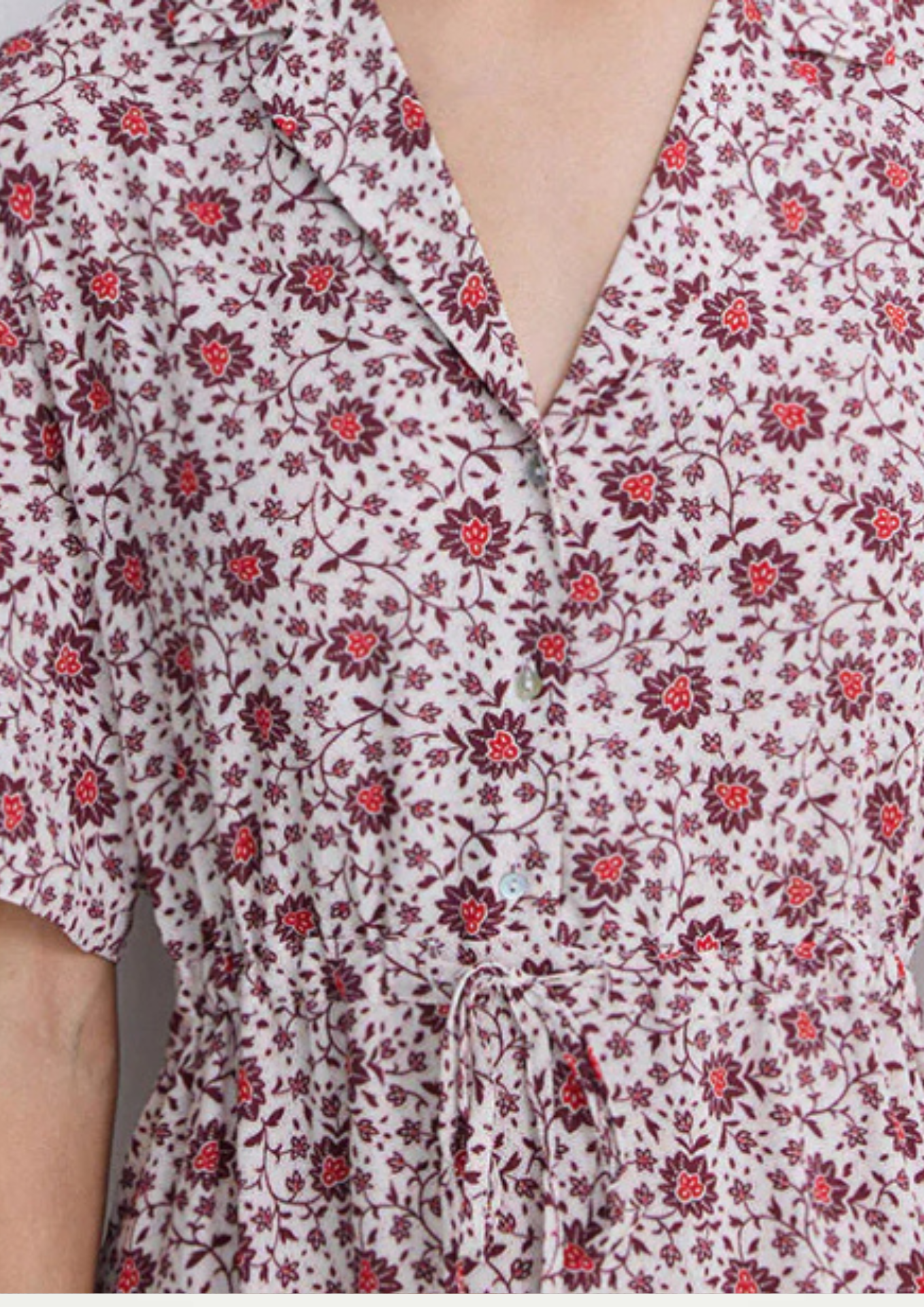 Yerse - Short Creppe Dress - Aubergine Flowers