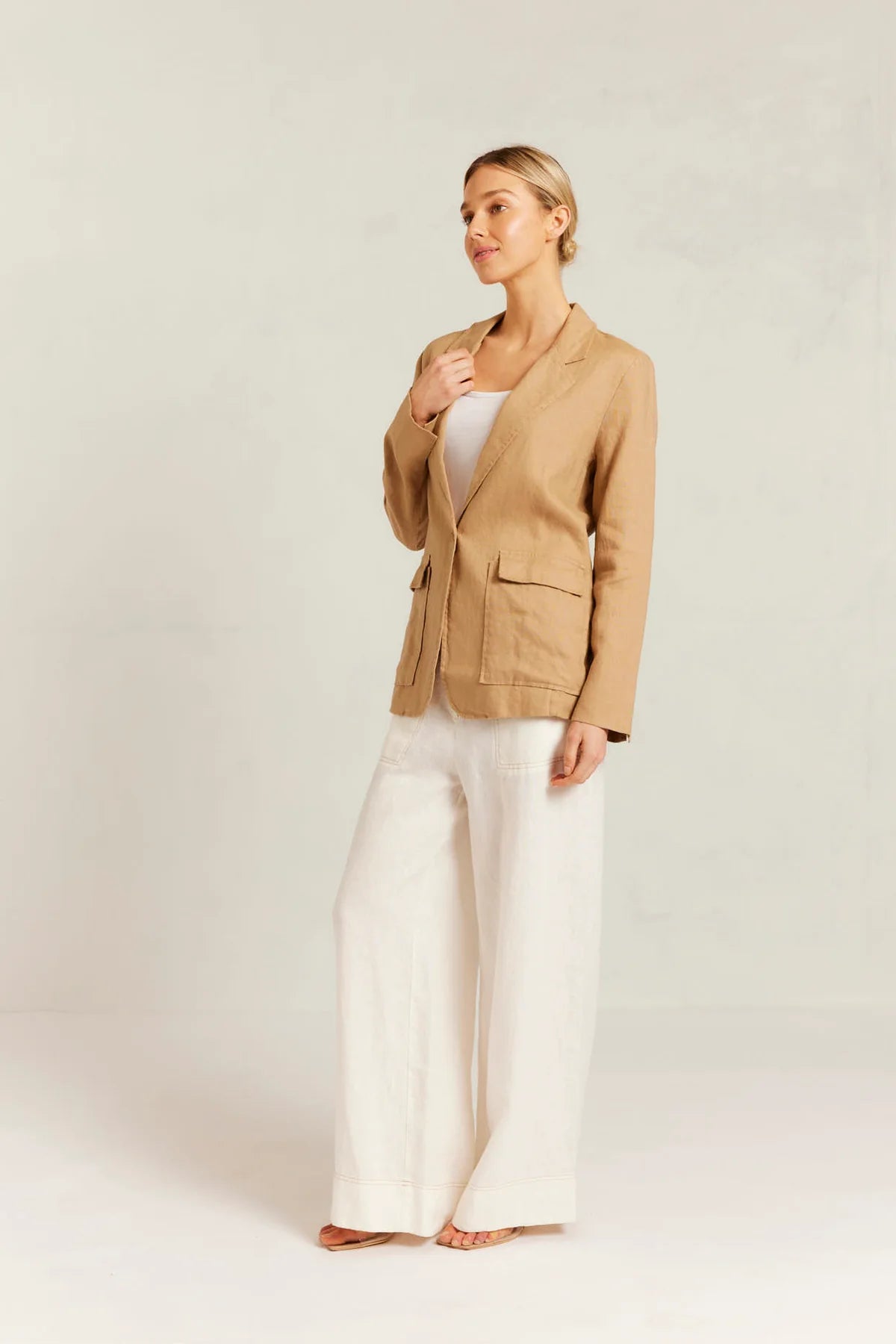 Alessandra Devon Blazer - Latte