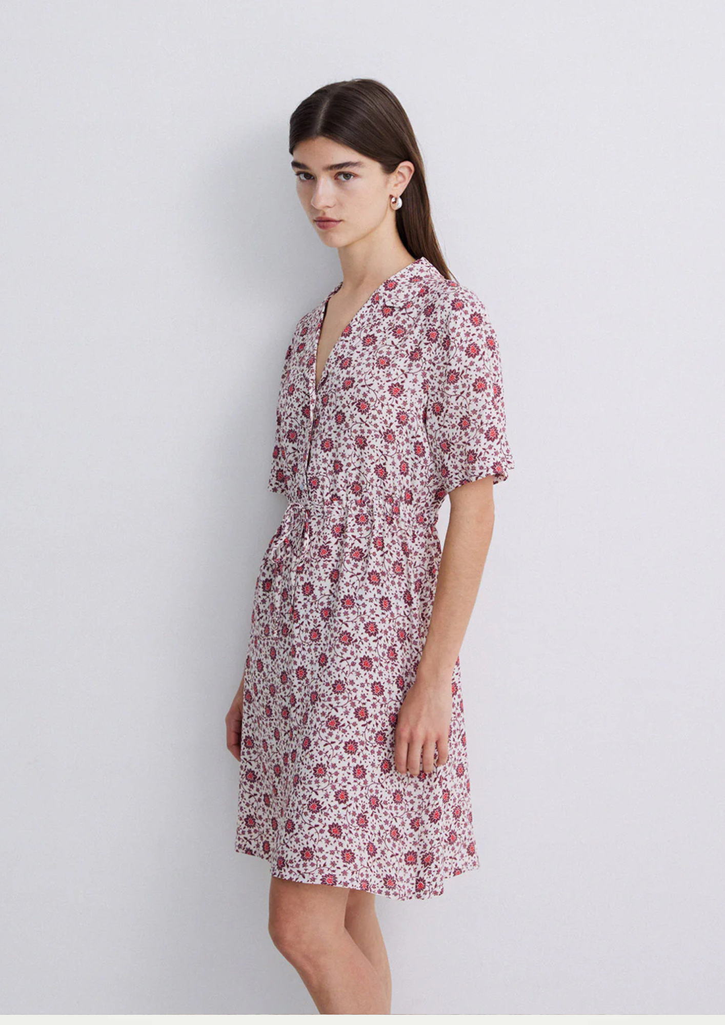 Yerse - Short Creppe Dress - Aubergine Flowers