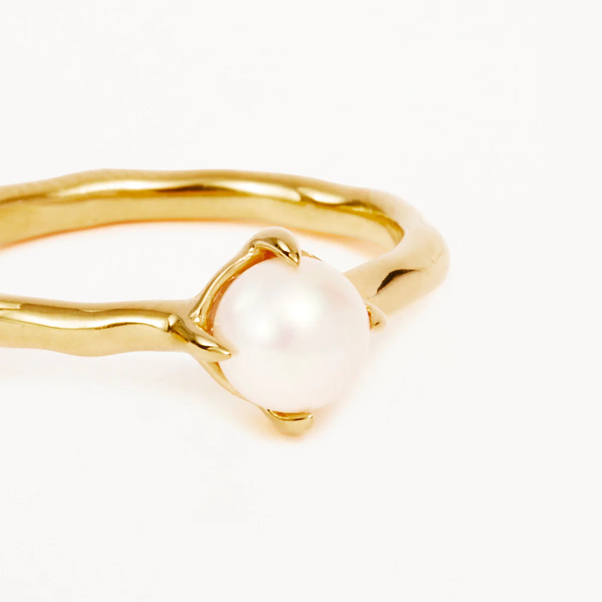 By Charlotte - Endless Grace Pearl Ring - Gold