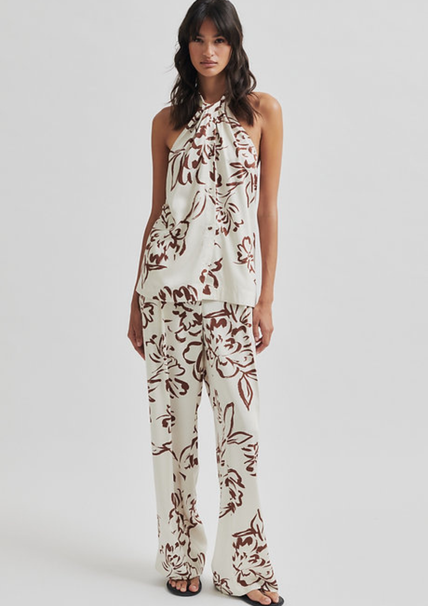 Second Female Blooming Floral Print Halter Top - White Alyssum