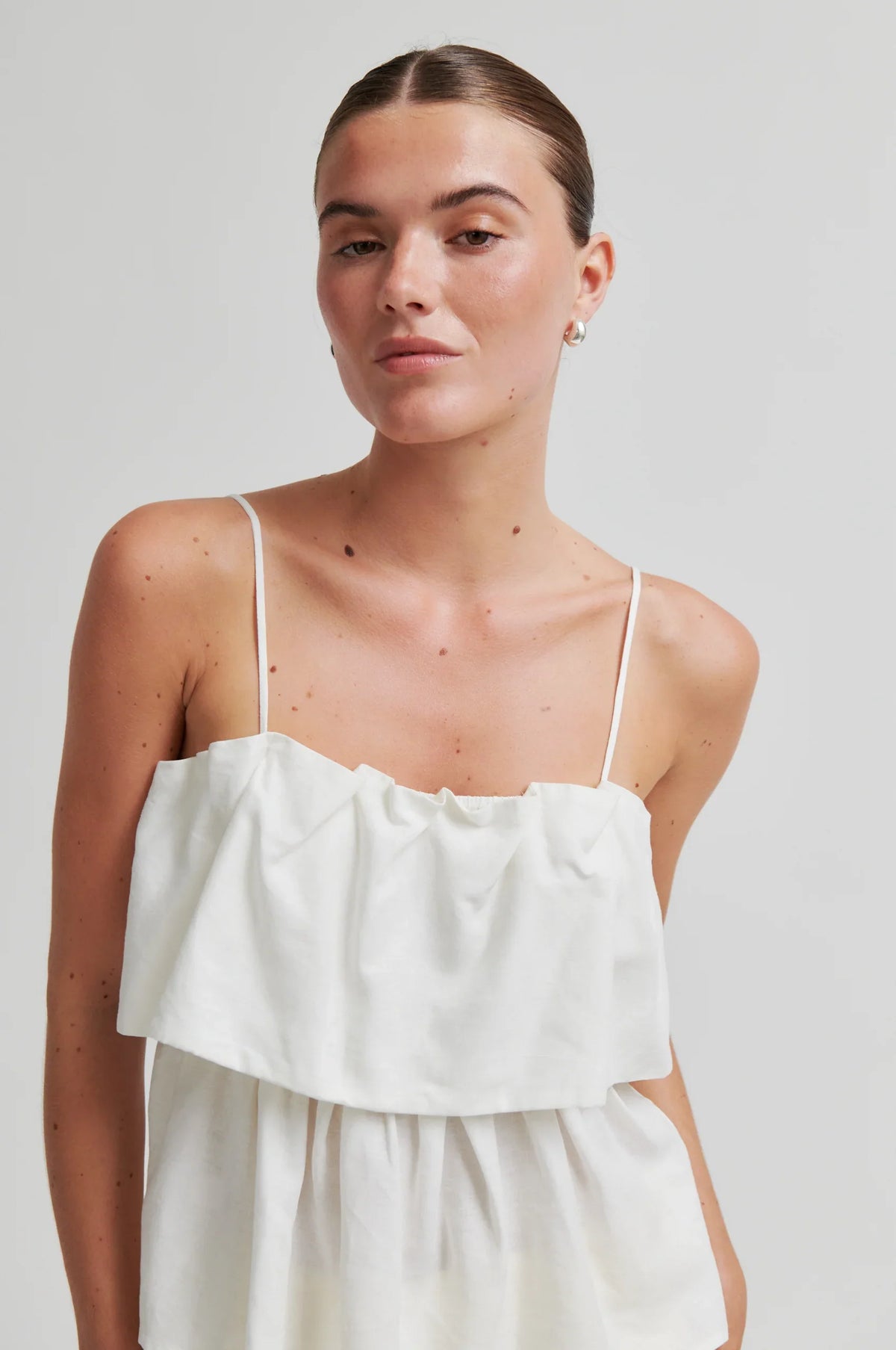 Second Female Aïe Top White Alysum