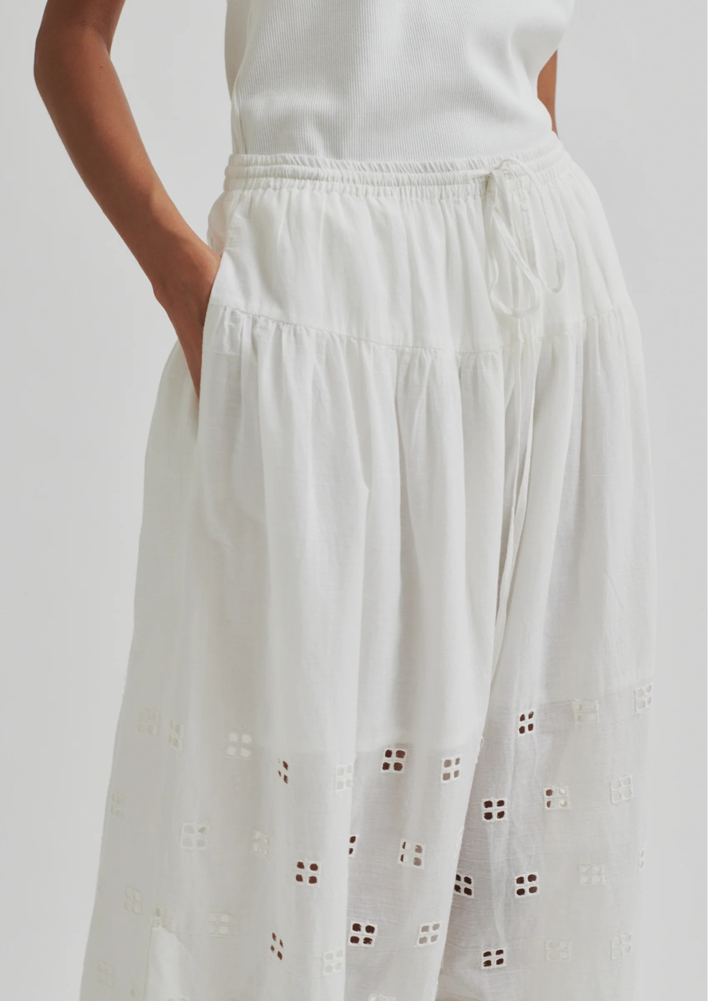 Second Female Elenore Broderie Skirt - White Alyssum