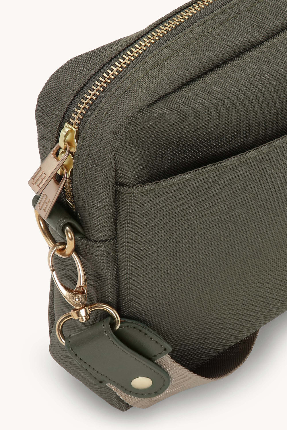 ILSE JACOBSEN - Cross Body Bag - Army