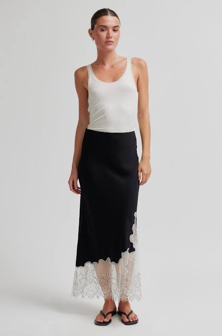 Second Female Wila Skirt Black